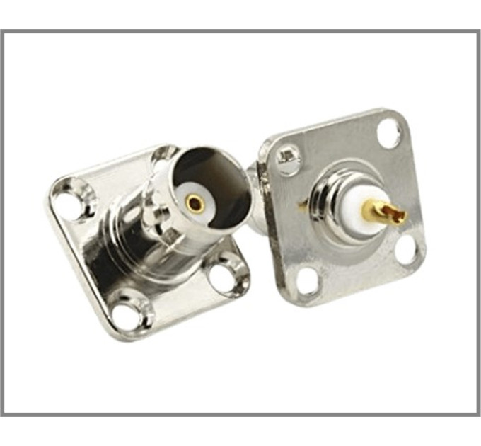 Фланцеве гніздо BNC Female flange  кріплення на 4 отвори під гвинти та пайку