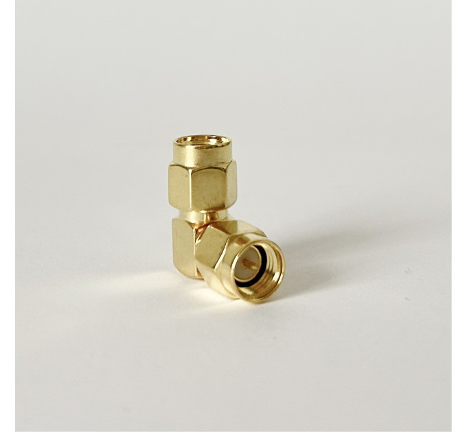 Переходник SMA-Male - RP-SMA-Male (коннектор папа - папа) угловой