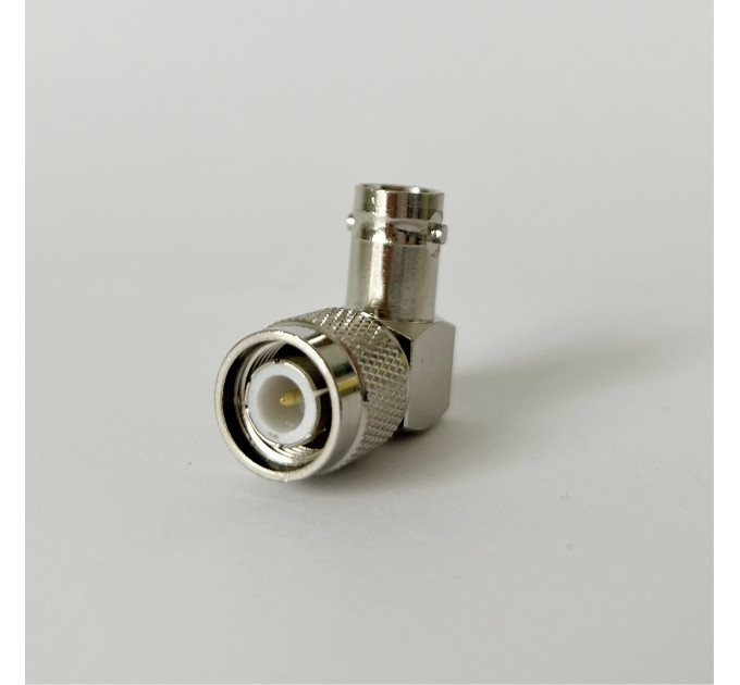 Переходник TNC-Male - BNC-Female 90°(коннектор папа - мама) угловой