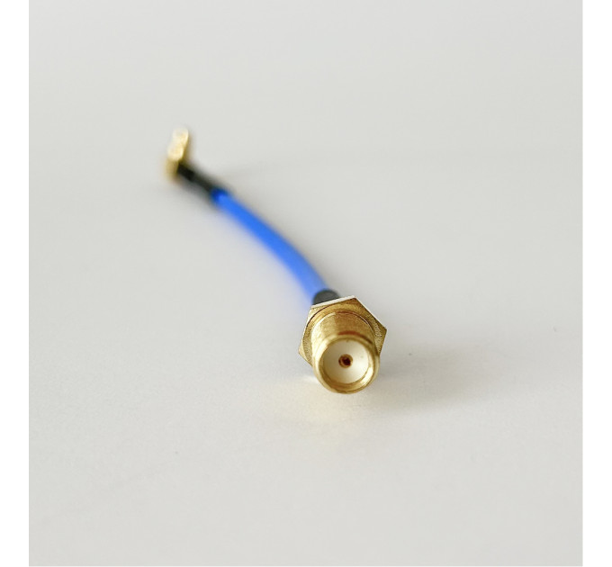 Пигтейл MMCX-Male - SMA-Female ВЧ кабель переходник ss405 10 см угловой